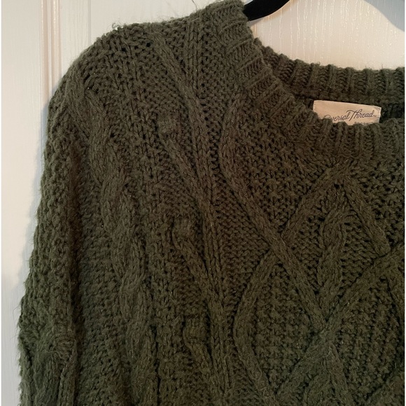 Comfy Universal Thread sweater (Target) in hunter green, XXL - Picture 3 of 7